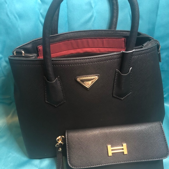 Purses - Picture 3 of 4